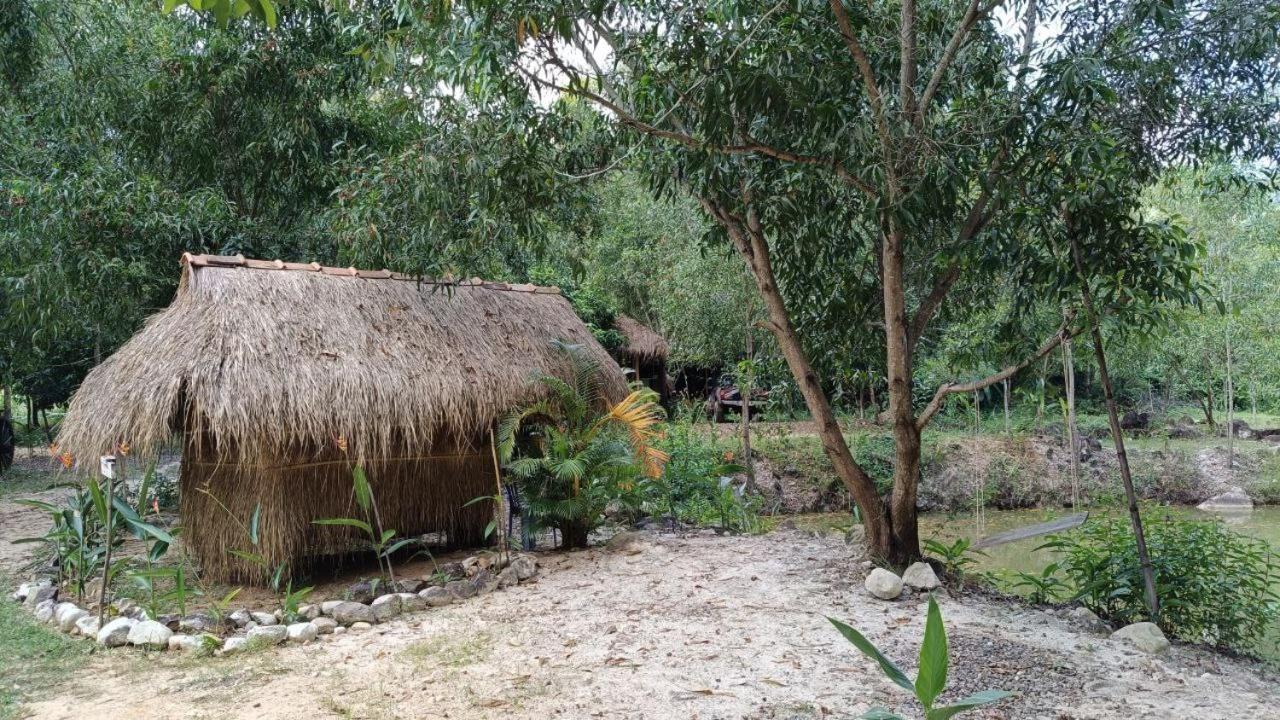 Kampot Camping - Eco Retreat Buitenkant foto
